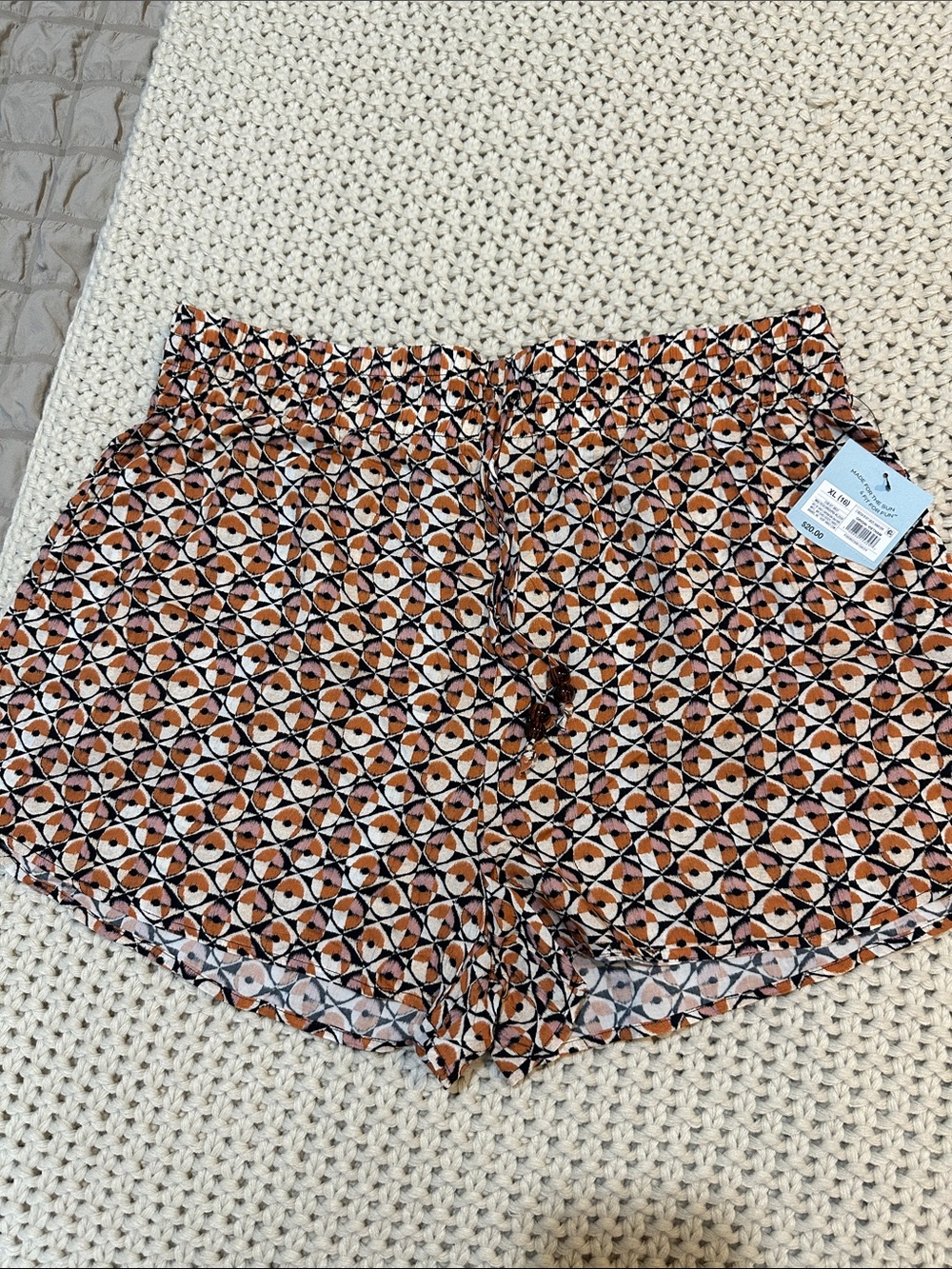 NWT Shade & Shore High-Waist Geometric Print Shorts, Rust/Black/Cream, XL
